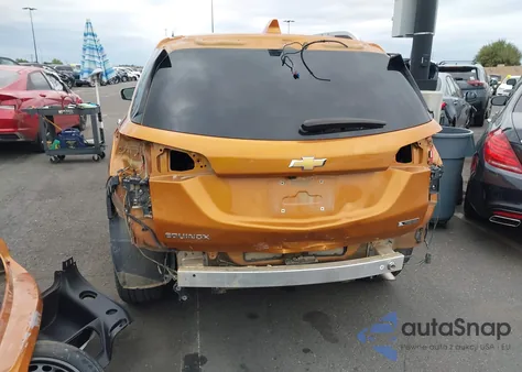 2018 Chevrolet Equinox Premier z USA, uszkodzony, nr VIN 2GNAXMEV6J6201218